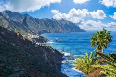 Canary Islands 2- weeks Escape